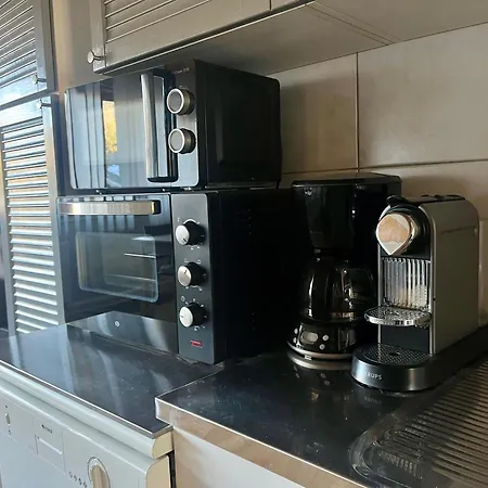 White - Center On Slopes * Megève