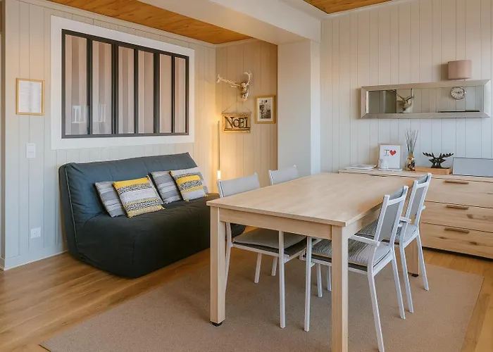 White - Center On Slopes * 메게브