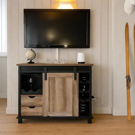 White - Center On Slopes